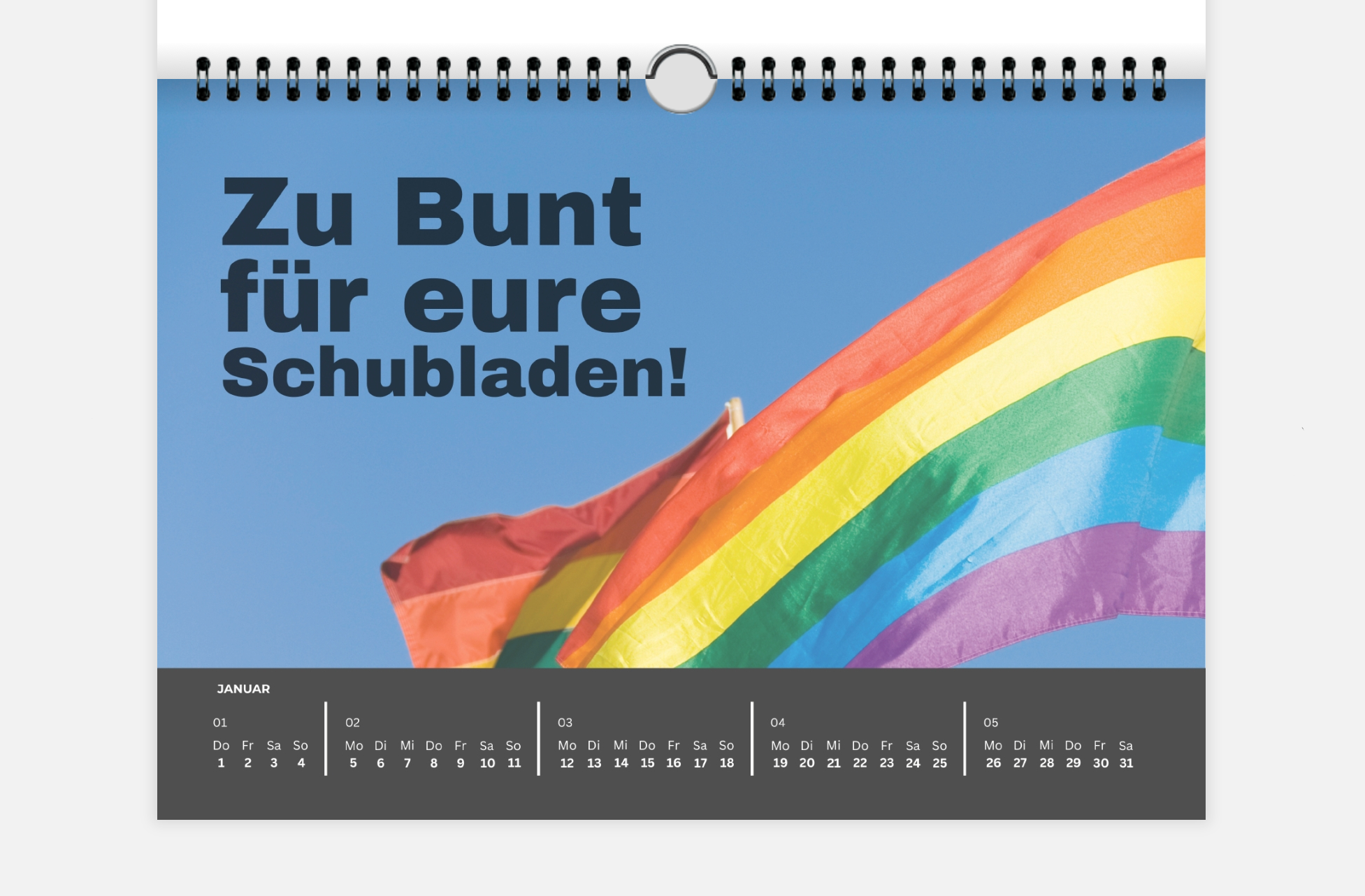 Bunter Kalender 2026 Januar – Regenbogenflagge mit Spruch „Zu bunt für eure Schubladen“, Kalenderblatt für Vielfalt und Gleichberechtigung.